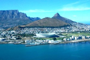 Blick auf Kapstadt vom Hubschrauber aus (www.travelontoast.de)