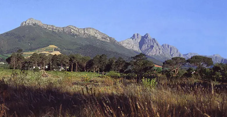 Stellenbosch - Jonkershoek Mountain (Kodachrome Wikimedia CC BY-SA 3.0)