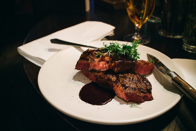 Steak (Benjamin Horn CC BY 2.0)